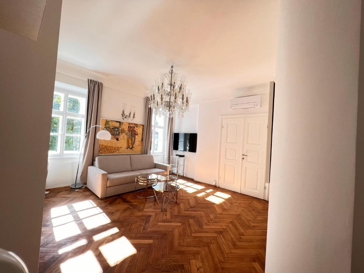 Ab Ljubljana - Breg Apartments Luaran gambar