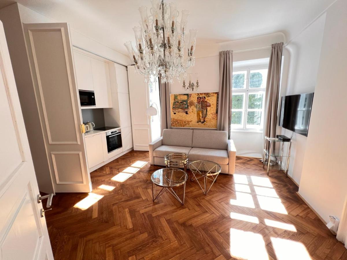 Ab Ljubljana - Breg Apartments Luaran gambar
